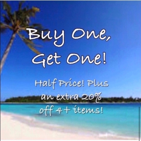 🆕 RVCA Crystalized adjustable triangle black blue bikini top - Picture 8 of 8